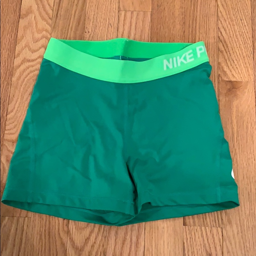 Nike pros